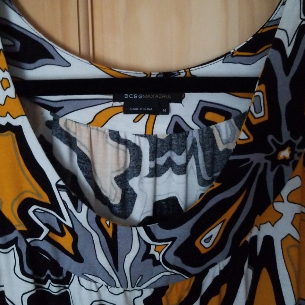 Dress - Picture 2 of 3